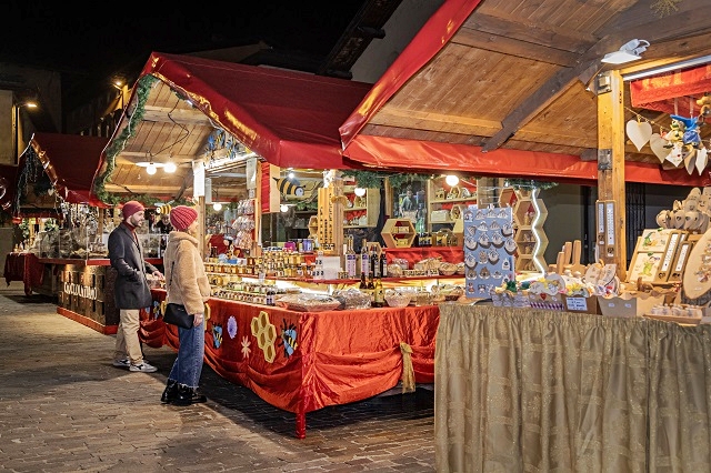 mercatini-natale-trento_24-25_archivio-apt-trento-15.jpg